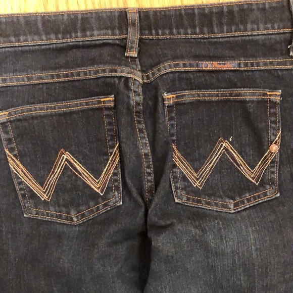 30. Dark Jeans by Wrangler Size 7 8 Straight Leg Q Baby No Gap Waist Mid Rise - Picture 4 of 9